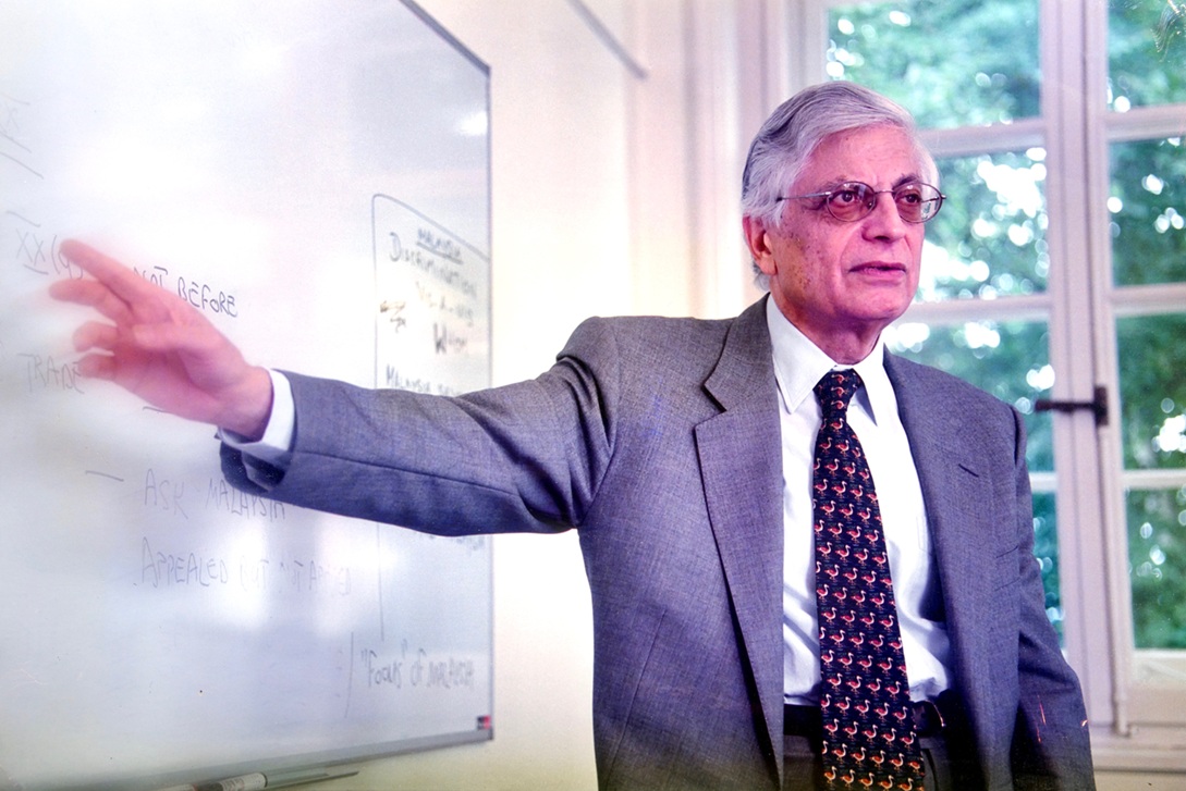 Professor Georges Abi-Saab Professor Georges Abi-Saab
